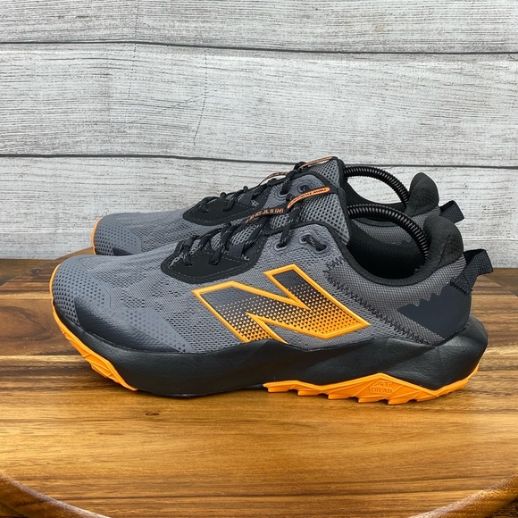 New Balance Dynasoft Nitrel v6 Castlerock Sizzle Trail Running Shoe Men Size 9.5